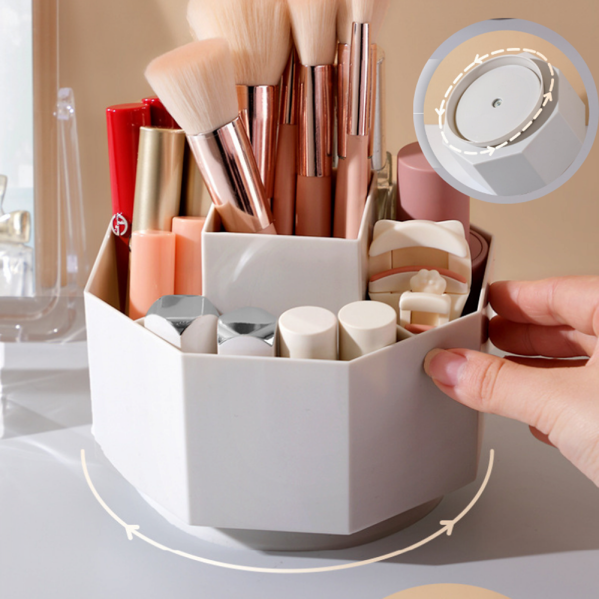 Cutie rotativă pentru pensule și rujuri – organizare practică și elegantă