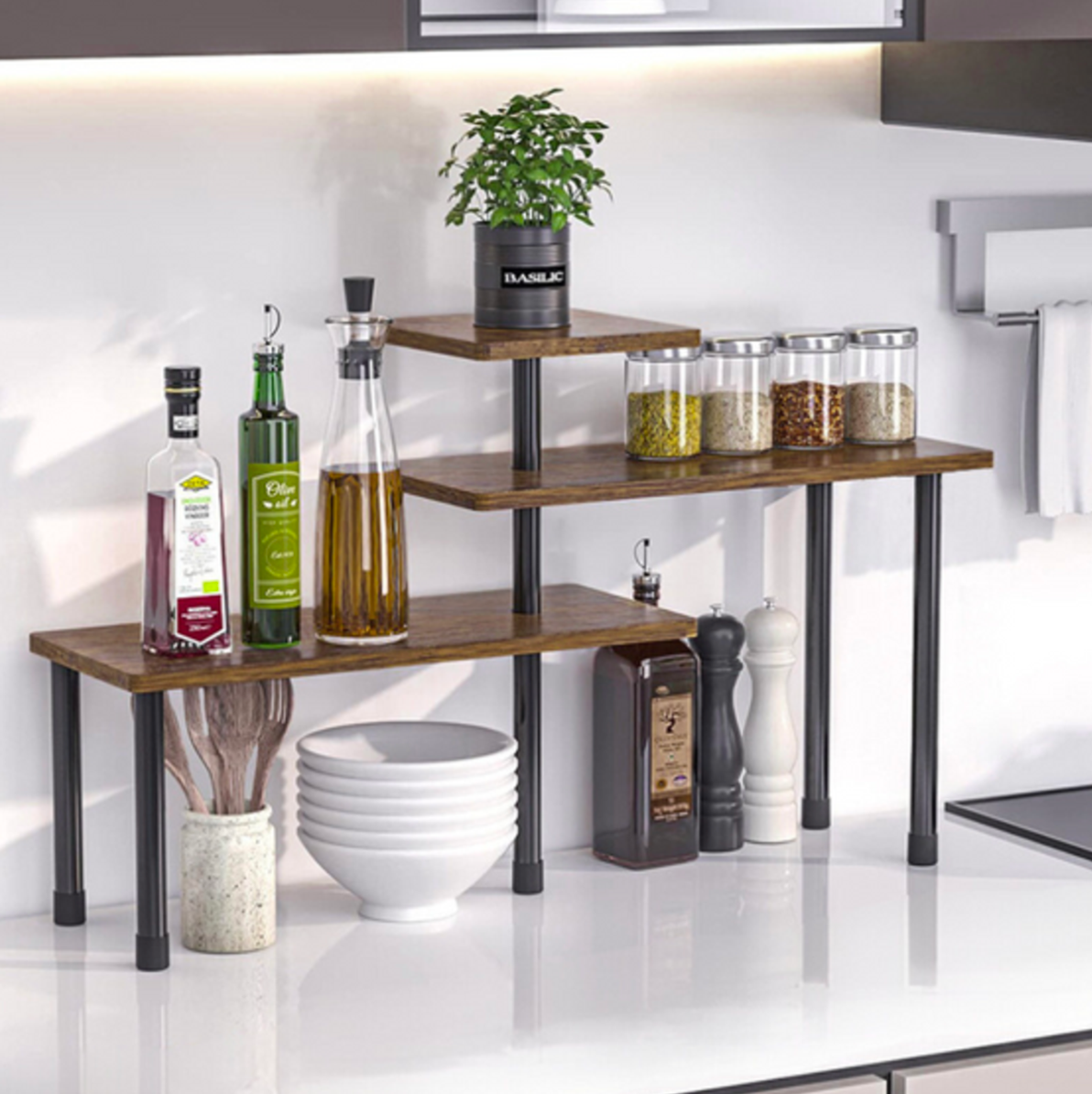 Etajeră cu 3 polițe – Design modern și organizare inteligentă