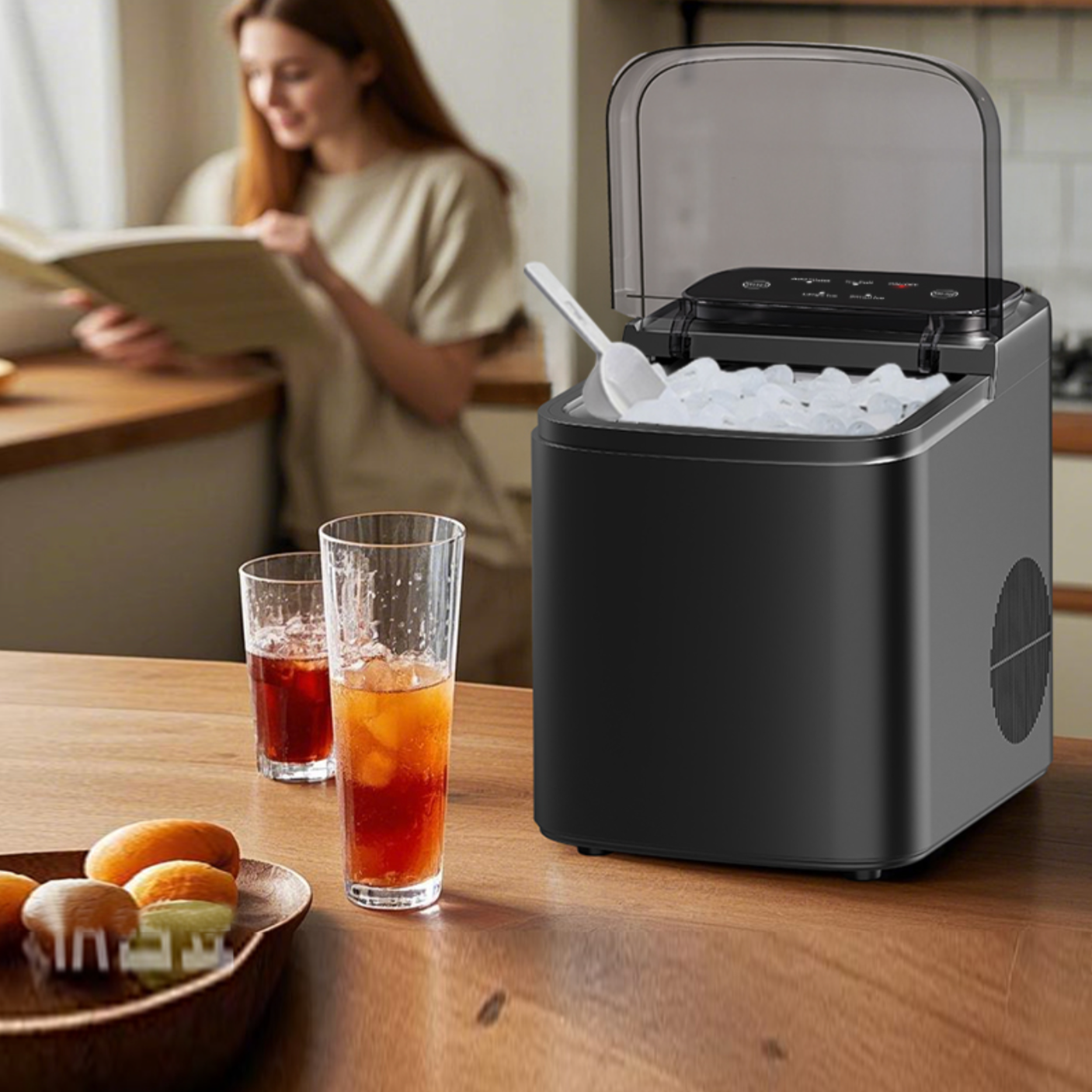 Mașină de Făcut Cuburi de Gheață – Capacitate 12 kg/24h, Rezervor 1.2L, Curățare Automată, 95W